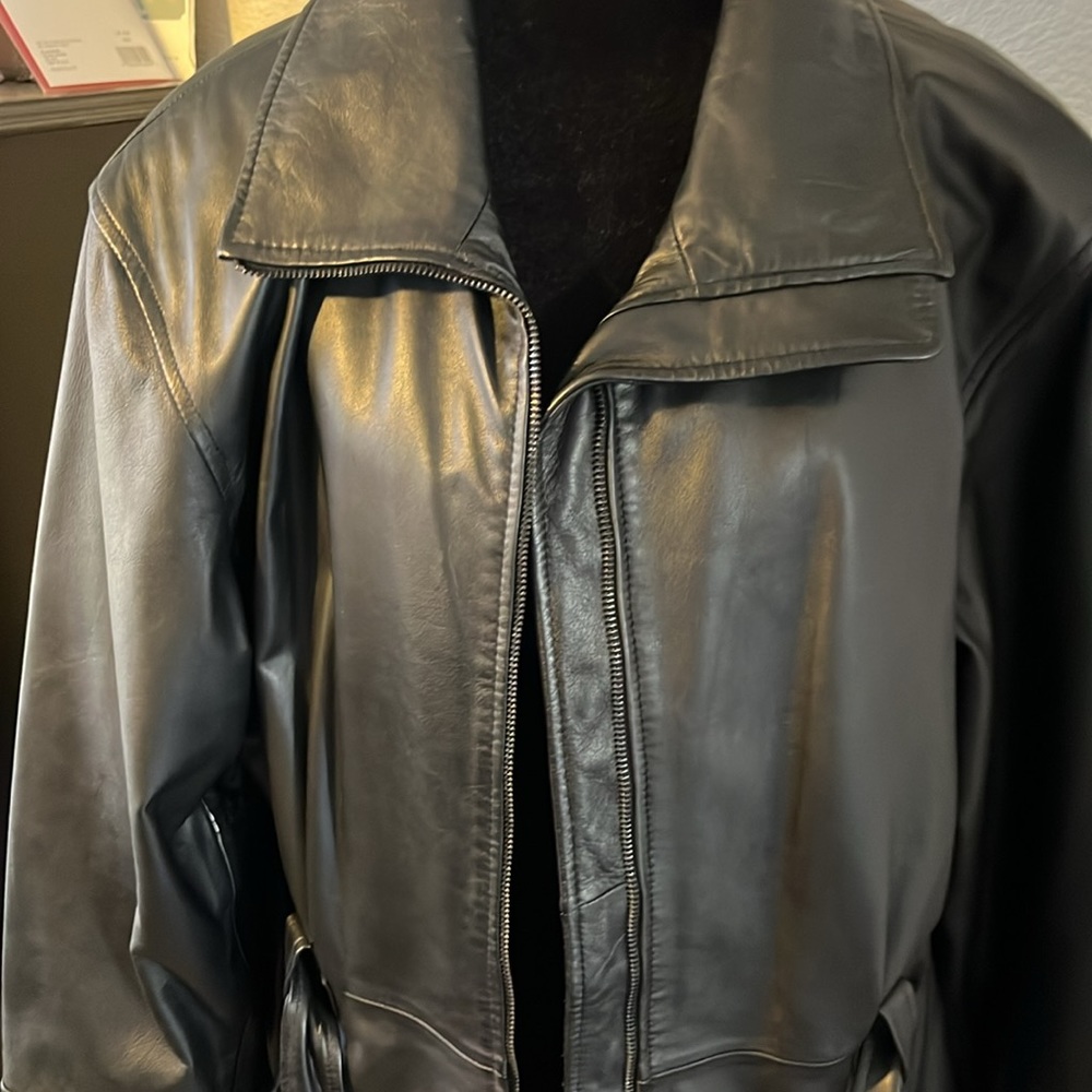 Women's Black lamb Leather vintage 1980s Jacket - Picture 2 of 8